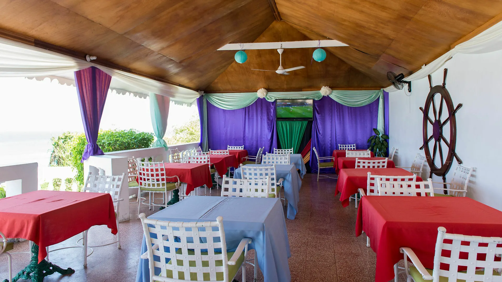 Sky Box Beach Suite At Montego Bay Club 0*,  Jamajka