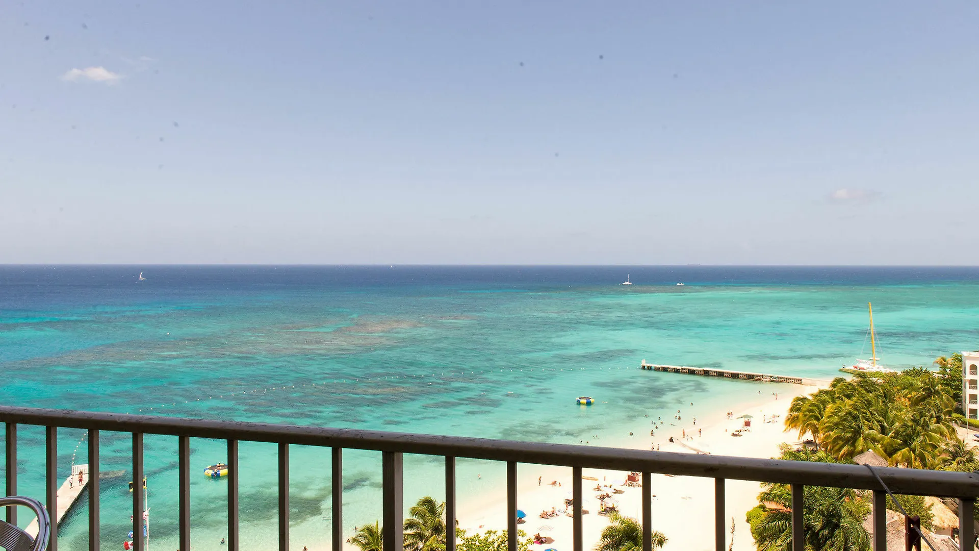 Apartament Sky Box Beach Suite At Montego Bay Club Jamajka